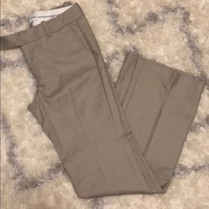 Banana Republic khaki dress pant. Size 6L